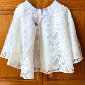 Forever 21 FULL circle ivory skirt. Women’s M. Brocade detail on top, w/ liner.